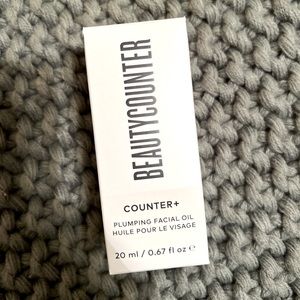 BeautyCounter Plumping Facial Oil